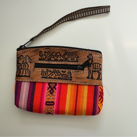Hand Carved Leather Coin Purse - Peruvian Handmade - Cusco Peru - Picture 2 of 4